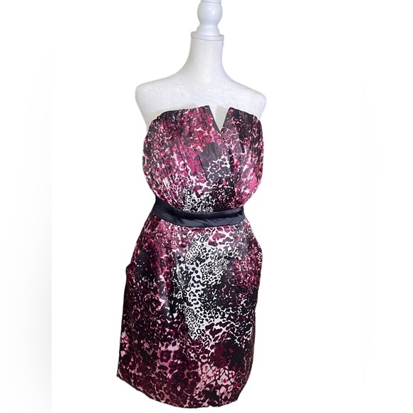 Guess Los Angeles Charissa purple leopard print strapless dress size 10 NWT - Picture 1 of 11